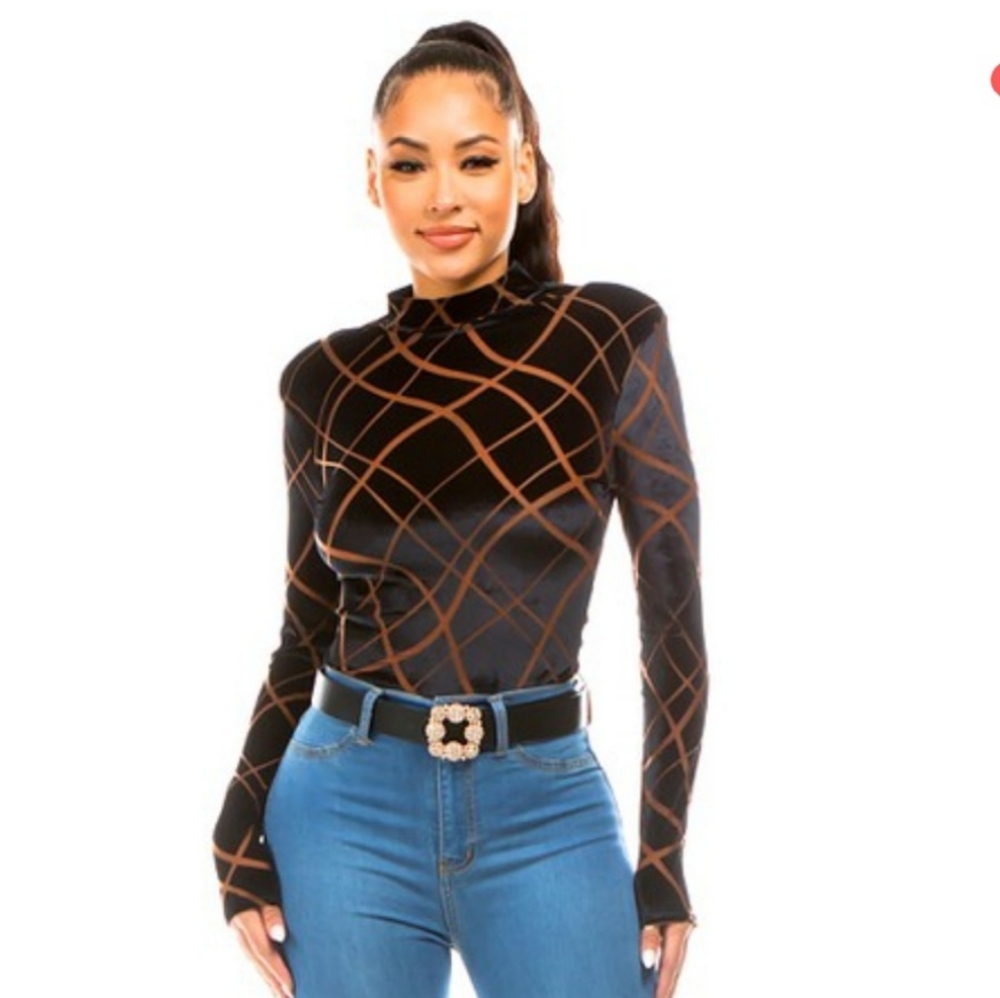 Lovely Lines Bodysuit - Picture 6 of 6